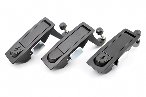 Compression latches on truck with tires, designed for various vehicles